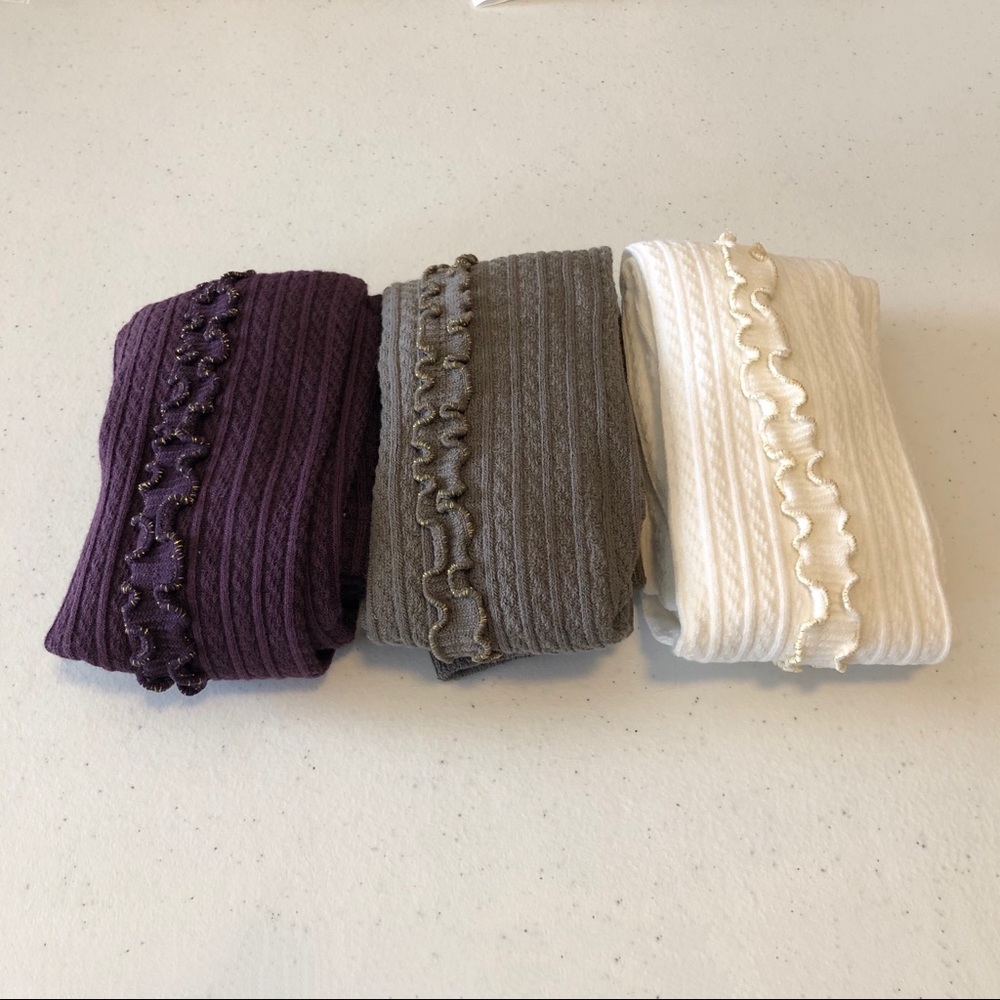 3/$30 Adorable Ruffled Baby Leggings - Picture 5 of 6